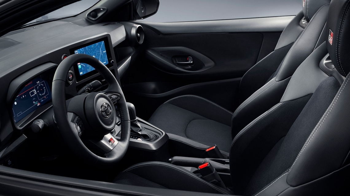 Toyota_Yaris_GR_interieur_cockpit_wide