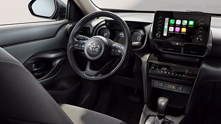 toyota-yaris-cross-interieur-555x249.jpg